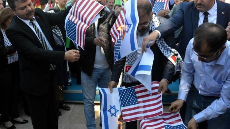Kahramanmaraştaki protestoda İsrail ve ABD bayrakları yakıldı