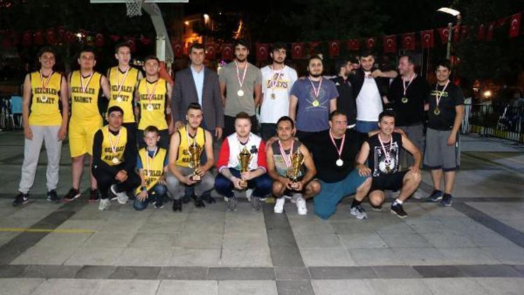 Bayramiç Belediyesi Sokak Basketbolu Turnuvası sona erdi