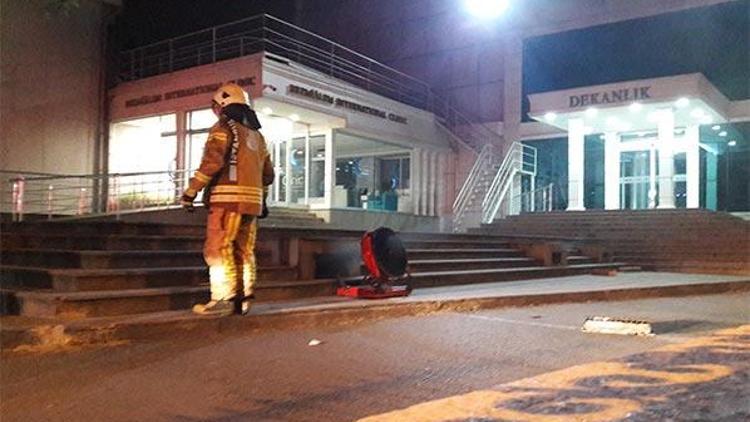 İstanbulda korkutan hastane yangını