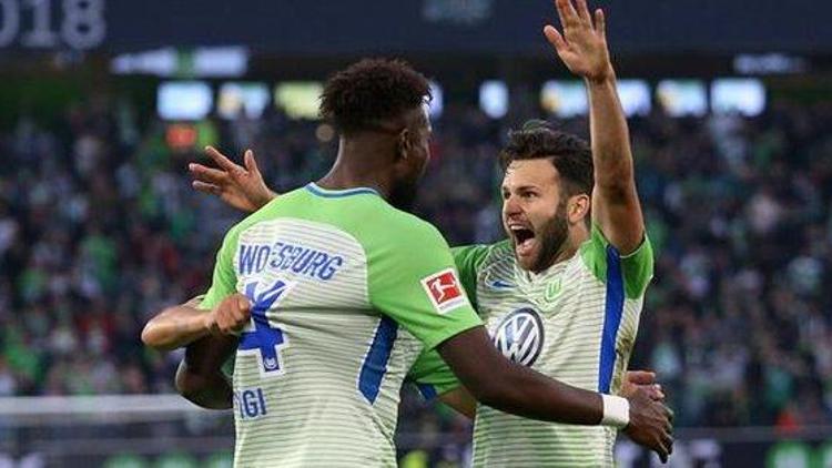 Wolfsburg, Bundesliga’da kalmak için avantaj yakaladı