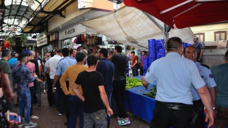 Nazillide pazarcılar kavga etti: 4 yaralı
