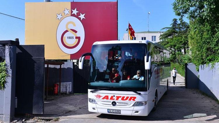 Galatasaray İzmirde şampiyon gibi karşılandı