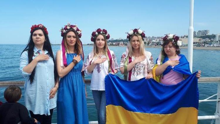 Samsunda Ukraynalılar Vışıvanka Gününü kutladı