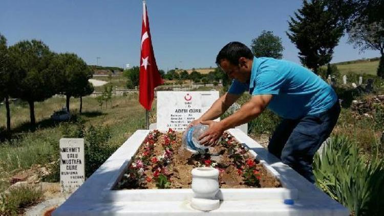 Kuladaki şehit mezarlarında bakım çalışması