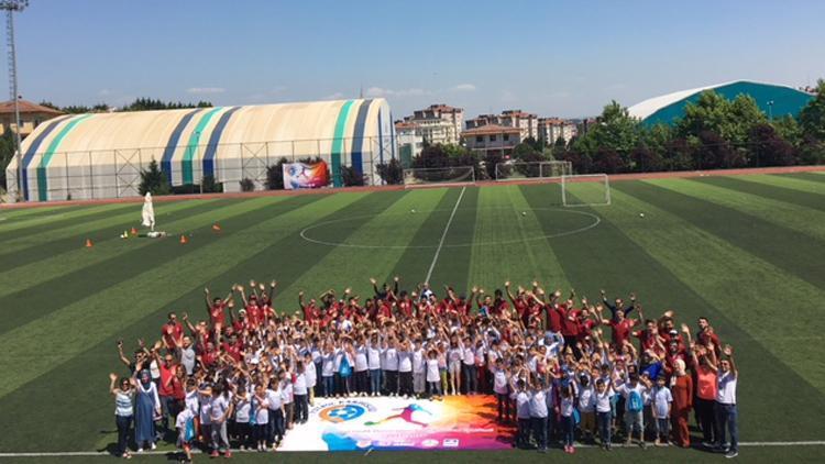 ‘Futbol Kardeşliği Projesi’ne şenlikli kapanış