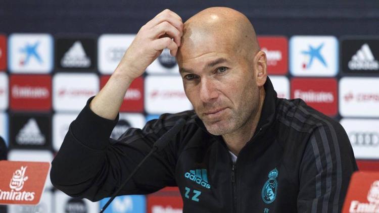Zidane: Başıma ağrılar giriyor