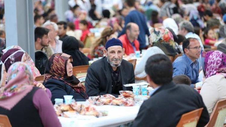 Efendibey Mahallesi’nde Ramazan bereketi