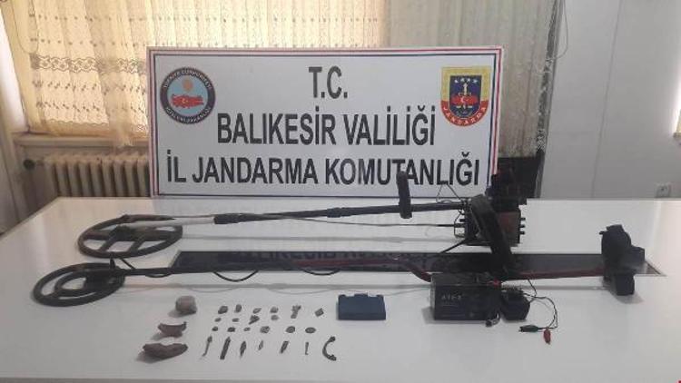 Balıkesir’de tarihi eser operasyonu: 3 gözaltı