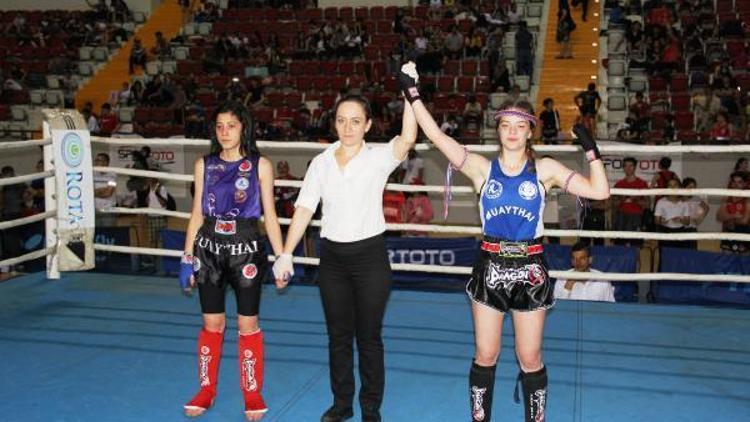 Mersin’de Muay Thai Türkiye şampiyonası başladı