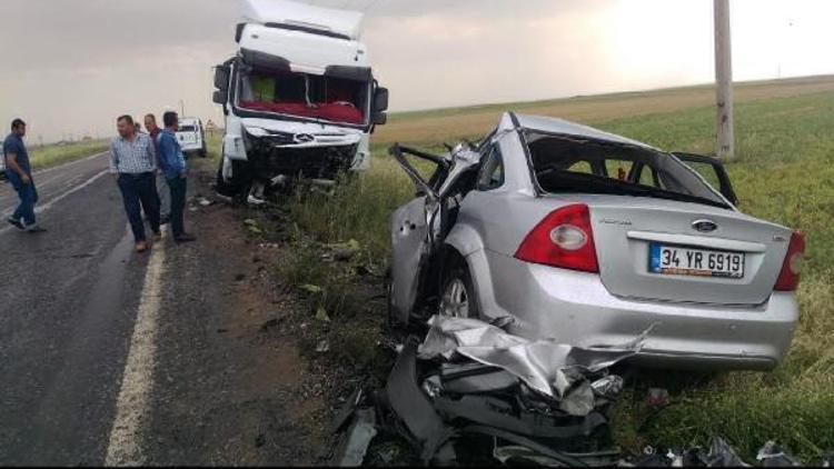 Şırnakta kaza: İmam, oğlu ve 1 çocuk öldü
