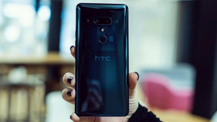 HTC 12 Plus sahnede İşte özellikleri ve fiyatı