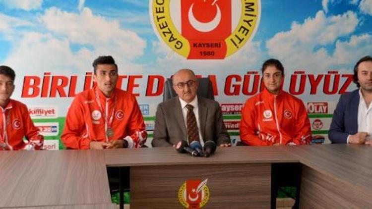 Milli sporcuların ödül yönetmeliği talebi