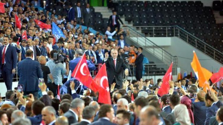 Erdoğan, partisinin seçim beyannamesini açıkladı