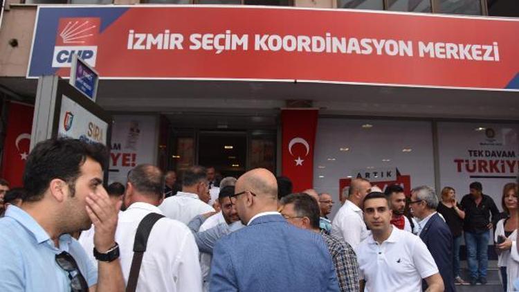 İzmirde CHPden SKM açılışı