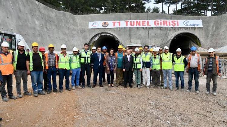 AK Partili Turan, tünel inşaatında inceleme yaptı