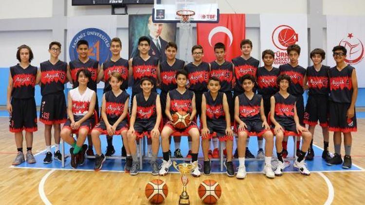 AGGİK basketbolda tarih yazdı