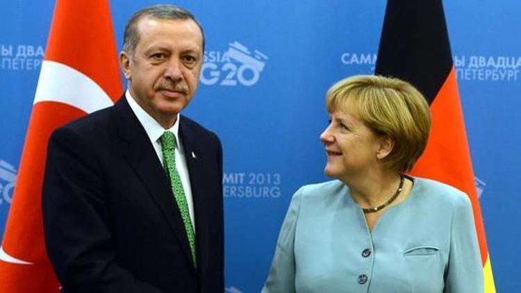 Son dakika Merkelden Cumhurbaşkanı Erdoğana Almanya daveti