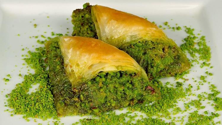 Baklavacı boykot etti 210 TLye fırlayan fıstık fiyatları 1 haftada...