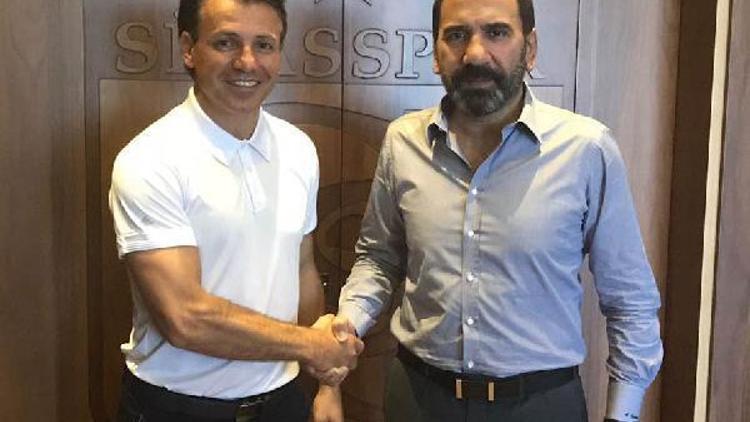 Demir Grup Sivasspor Tamer Tuna ile anlaştı