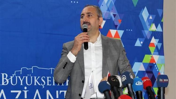 Adalet Bakanı Abdulhamit Gül: Zulüm 1453te başladı diyen kişi engellidir