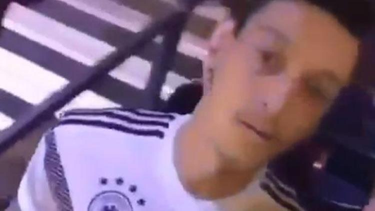 Mesut Özile Come to Beşiktaş tepkisi