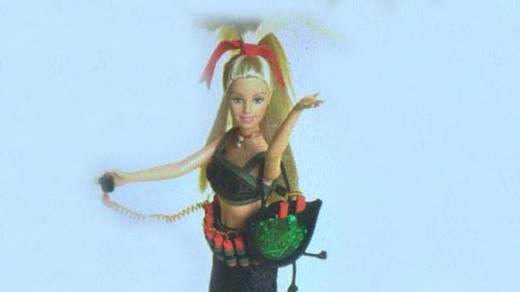 ‘Canlı bomba’ Barbie ile ırkçılık