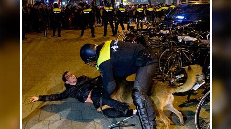 Protestoya katılan Türkler hakkında hapis cezası istendi