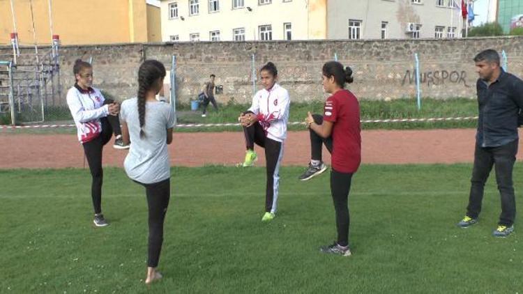 Muşlu atlet kızlar, Türkiyeyi temsil edecek