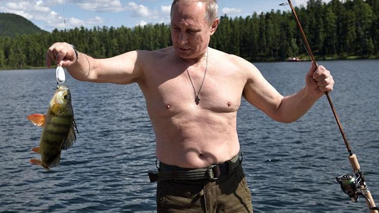 Putin üstsüz fotoğraflarıyla ilgili ilk kez konuştu