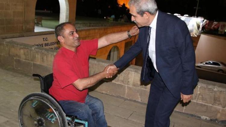 Başkan Demirkoldan engellilere ziyaret