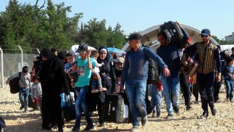 35 bin Suriyeli, bayram için ülkesine gitti