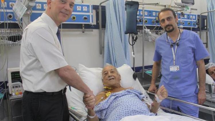 Avustralyalı hastaya, İzmirde karaciğer nakli