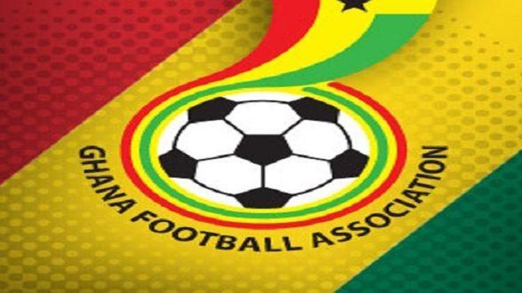 O ülke yolsuzluk iddialarının ardından futbol federasyonunu lağvetti