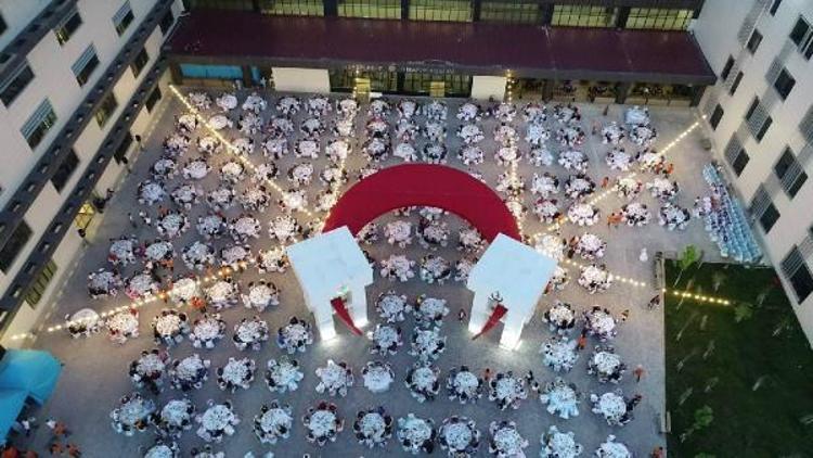 Mehmet Akif Ersoy Devlet Hastanesinde 1500 kişilik iftar