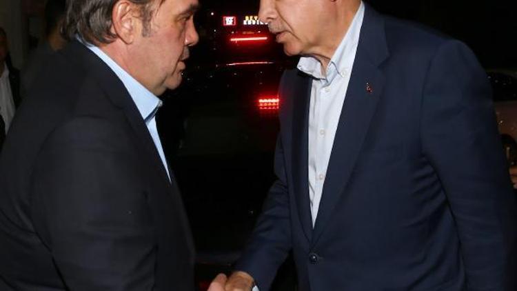 Cumhurbaşkanı Erdoğan Demirören ailesine taziye ziyaretinde bulundu