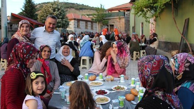 Seydişehirde mahalle iftarları son buldu