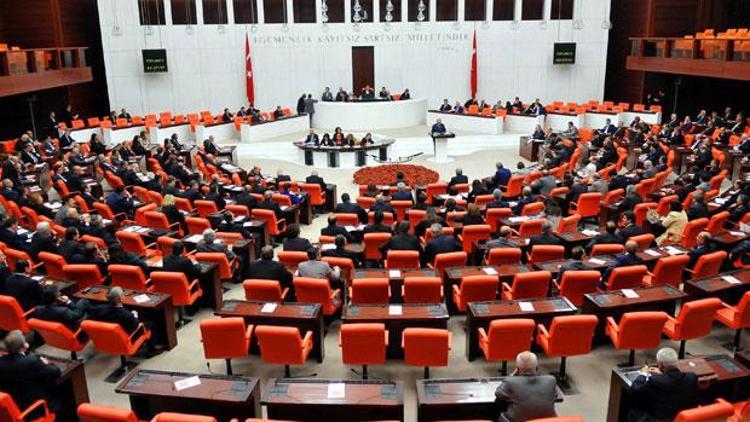 Mustafa Şentop: Yeni Meclisin ilk işi içtüzük değişikliği olacak