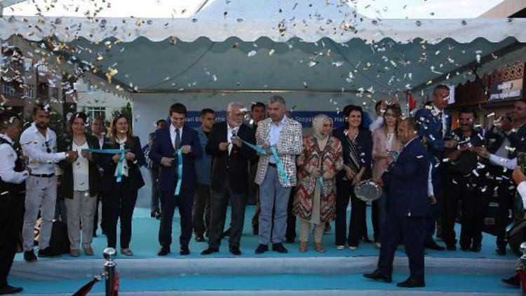 Pınarbaşı sosyal yaşam merkezi törenle açıldı