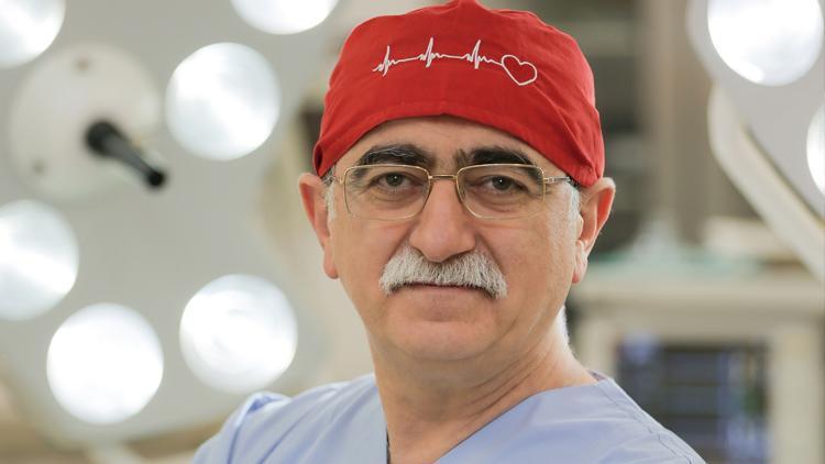 Ünlü kalp cerrahı Prof. Dr. Bingür Sönmez’den meslek tüyoları