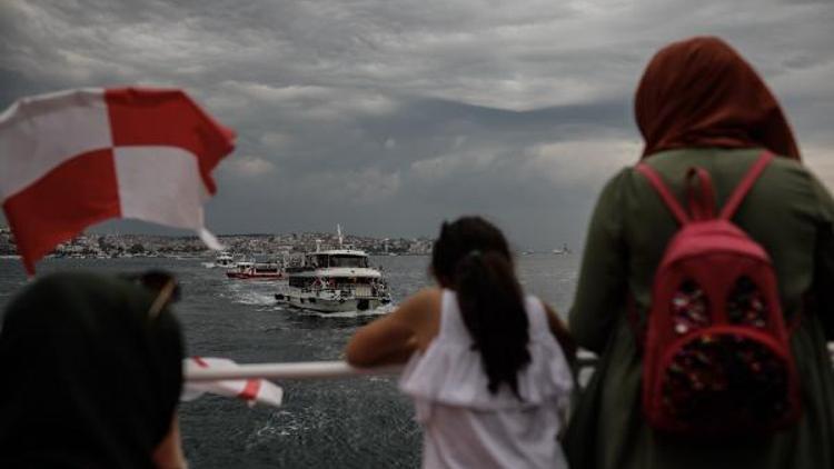 İstanbulda sağanak yağış etkisini gösteriyor