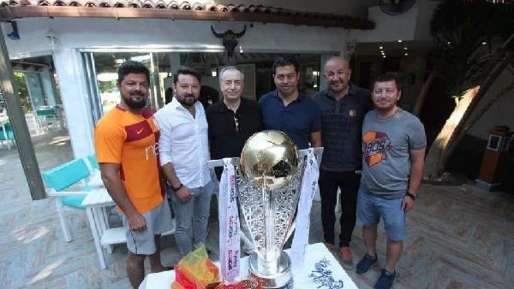 Galatasarayın kupası Bodrumda