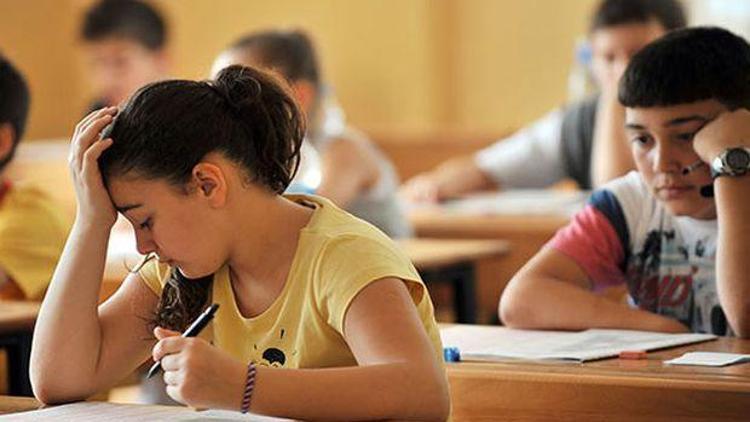 OECD’nin eğitim karnesi: ‘Türkiye yol kat etti ama kalite hâlâ sorun’