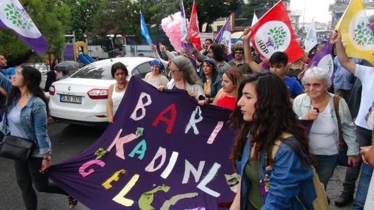 ek fotoğraflar// HDPnin İstanbul mitingi Bakırköy Halk Pazarında başladı