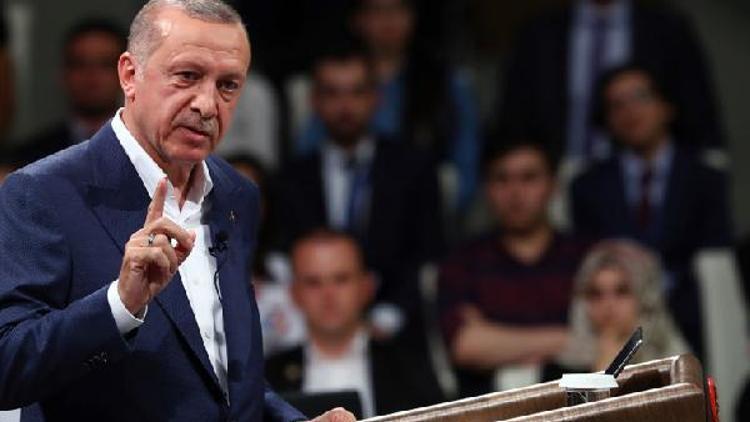 Cumhurbaşkanı Erdoğan, gençlerin sorularını cevapladı