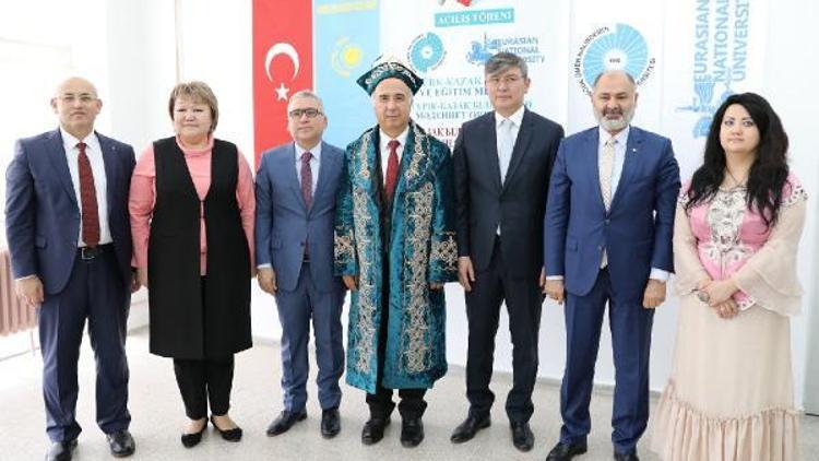 Türk-Kazak Kültür ve Eğitim Merkezi açıldı
