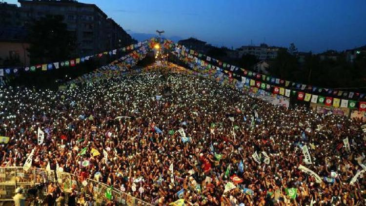 Pervin Buldan: Kayyumları, Erdoğanın kıraathanelerine göndereceğiz (2)