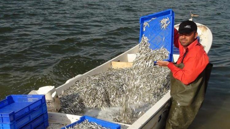Bakan Fakıbaba: Göl ve göletlere 5 milyon yavru balık bırakacağız
