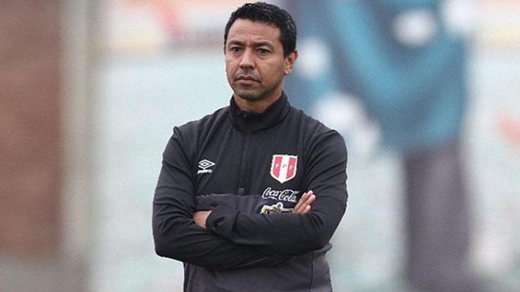 Nolberto Solano: Farfan Galatasarayda çok başarılı olurdu