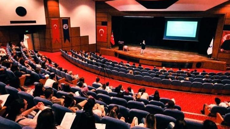 Üniversitede ‘İngilizce’ semineri