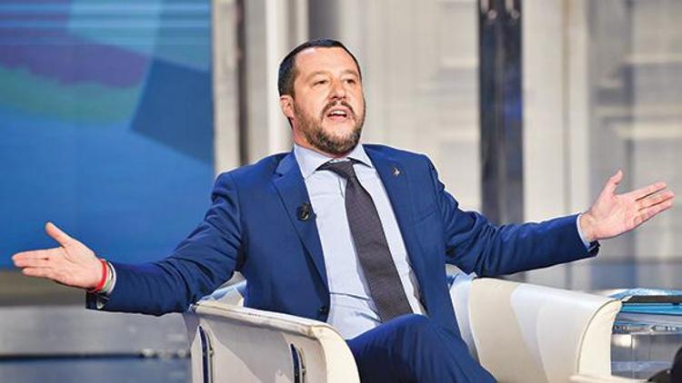İtalyan bakandan skandal sözler